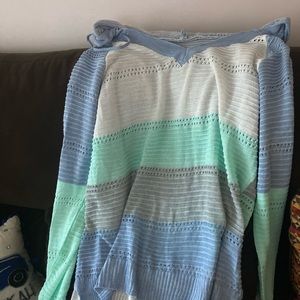 Beautiful womens sweater!!!